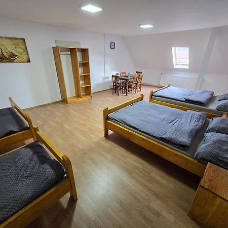 Antal Guesthouse Ghimeş-Făget Exteriör bild